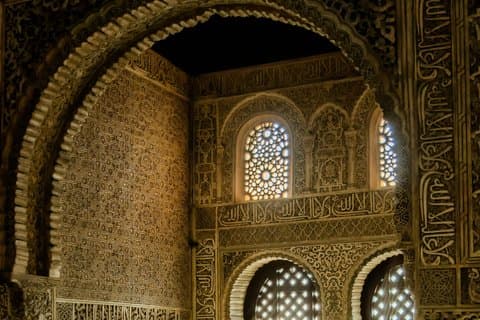 Alhambra Skip the Line with Palacios Generalife and Alcazaba