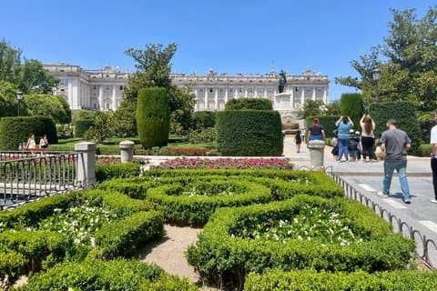 Nobles Illusions Harsh Truths in Madrid Outdoor Escape Room Game