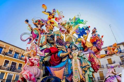 Valencia Guided Tour of Las Fallas Festival