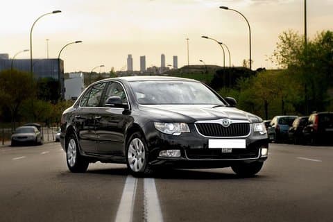 Round Trip Private Transfer Madrid Airport to Toledo by Car