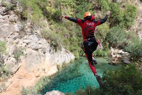 Río Verde Canyoning: Turquoise Water Jumps Near Granada & Málaga