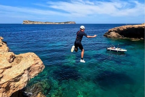 Coasteering Adventure in Ibiza with Guide
