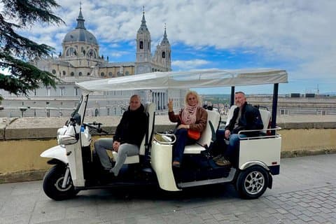 Explore all of Madrid in Record Time: Tour in Electric Tuk Tuk