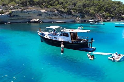 PRIVATE Luxury Boat I Palma Mallorca I 4 hours I SUP & Snorkel