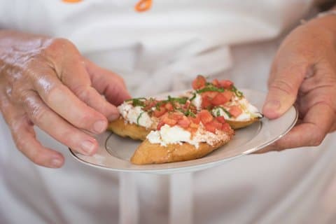 Spanish Tapas Cooking Class in Valencia (4- Course Meal)