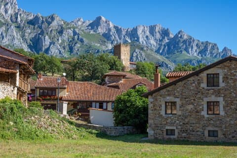 Picos de Europa Potes and San Vicente de la Barquera from Santander