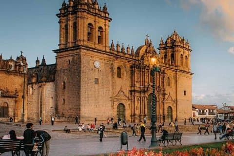 2-Day Group Tour: Cusco City Tour & Sacred Valley of the Incas