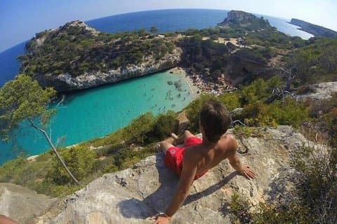 Beach Tour Mallorca Calo des Moro - The Happy Vans
