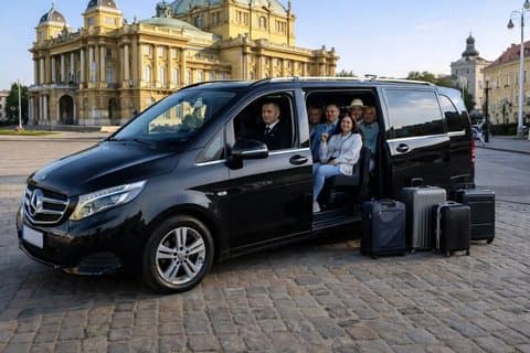 Private car and driver: enjoy Madrid, Toledo, Segovia and more