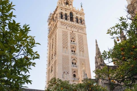 Seville Cathedral and Giralda Entry Tickets with Audio Guide