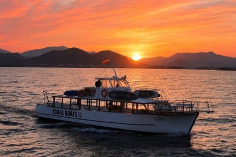 Sunset Cruise in Alcudia with Tapas & Swimming