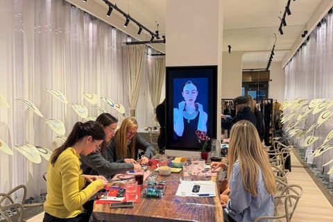 Create Your Own Jewelry in Madrid – Iskin Sisters Masterclass