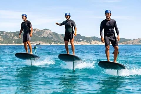 eFoil Experience Mallorca – Private Trio Session (3 Riders)