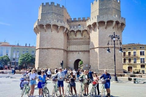 Valencia Easy Bike Tour: No Rush, Just Enjoy