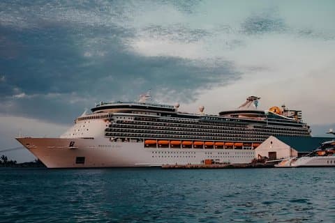 Barcelona Airport to Cruise Port Private Taxi Transfer