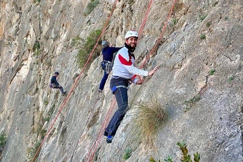 Rock climbing trip on top rope Black Plates