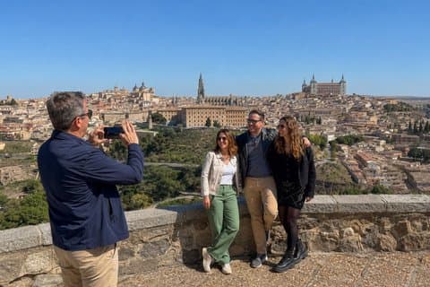 From Madrid Center: Toledo Express Day Trip with Free Tapa