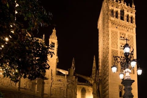 Seville Cathedral Night Tour with Illumination