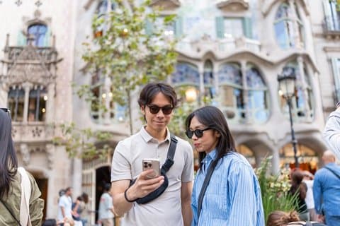 Barcelona Attractions Pass with Hop On Hop Off Bus