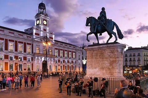 Madrid by Night Legends Taverns and Power