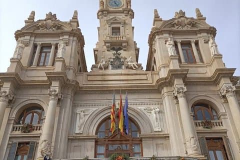 Valencia Tour with visit to Central Market