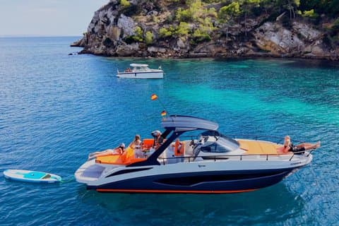 Private luxury boat charter in Palma de Mallorca