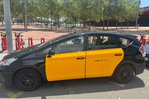 Barcelona Airport Cruise Port City Private Taxi Transfer