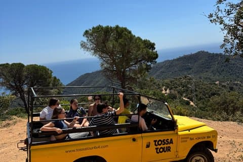 Tossa de Mar Tour by Jeep 4 x 4