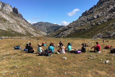 Yogatrek with Yoga and Trekking in Picos de Europa