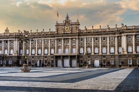Madrid Old Town Walking Tour: Essential Madrid & Habsburg Legacy