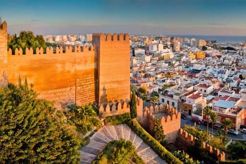 Private Tour Historic Center of Almeria with entrance to Alcazaba