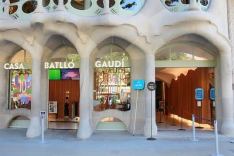 Casa Batlló Ticket with Private Residence, Rooftop and AR Guide