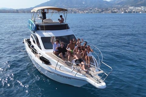 4H Private Yacht Charter from Fuengirola with Snacks & Drinks