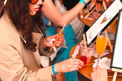 Paint and Sip Experience in Cala d'Ors Bar