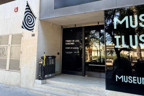 Museum of Illusions Alicante Entrance Ticket
