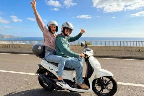 Puerto de la Cruz: Rent a Scooter 125cc 2 Sleeps in Tenerife