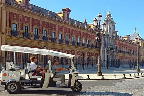 Seville Tuk Tuk Private Discovery Tour & Highlights (1-2 hours)