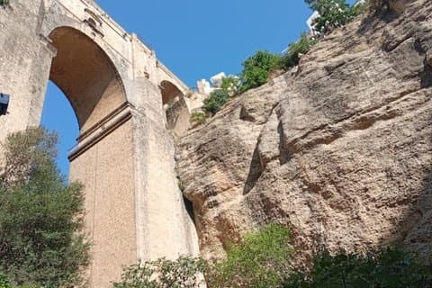 Unprecedented Round TAGUS GORGE
