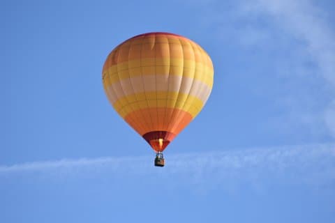 Barcelona Hot Air Balloon Flight with Cava and Lunch
