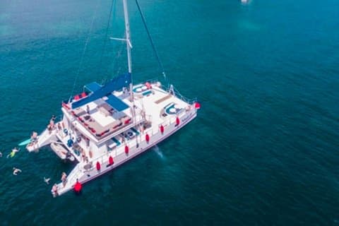 Visit the Carved Cova and catamaran sailing from Denia