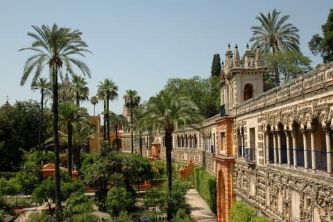 Royal Alcazar and Jewish Quarter