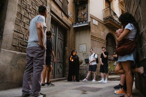Barcelona By Night: Ghost Walking Tour of Gothic & El Born