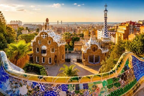 Park Guell Skip-the-Line Guided Tour in Barcelona