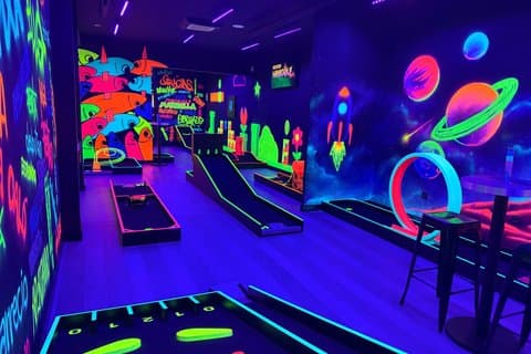 Indoor 18 Holes UV Glow Minigolf Adventure in Marbella