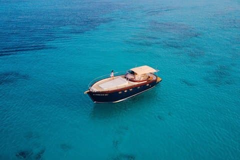 Private Yacht Rental in Ibiza for 8 People with Drinks