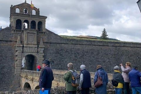 Guided Tour of Jaca Discover the History and Culture
