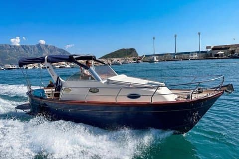 Private Boat Rental in Valencia with Skipper
