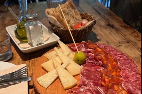 Sant Antoni Tapas and Cultural Tour