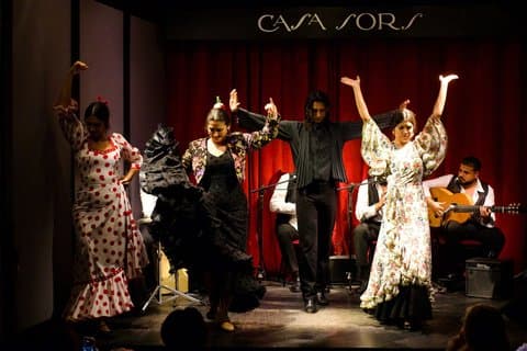 Barcelona Flamenco Night: Live Show & Cocktails Experience