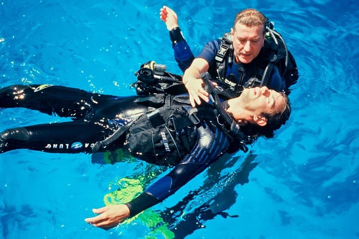 PADI Rescue Diver Course in Gran Canaria